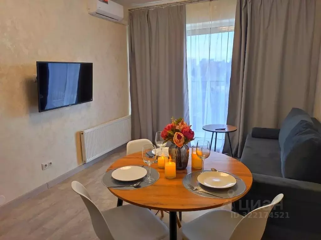 2-к кв. Тюменская область, Тюмень ул. Газовиков, 40 (42.0 м) - Фото 2