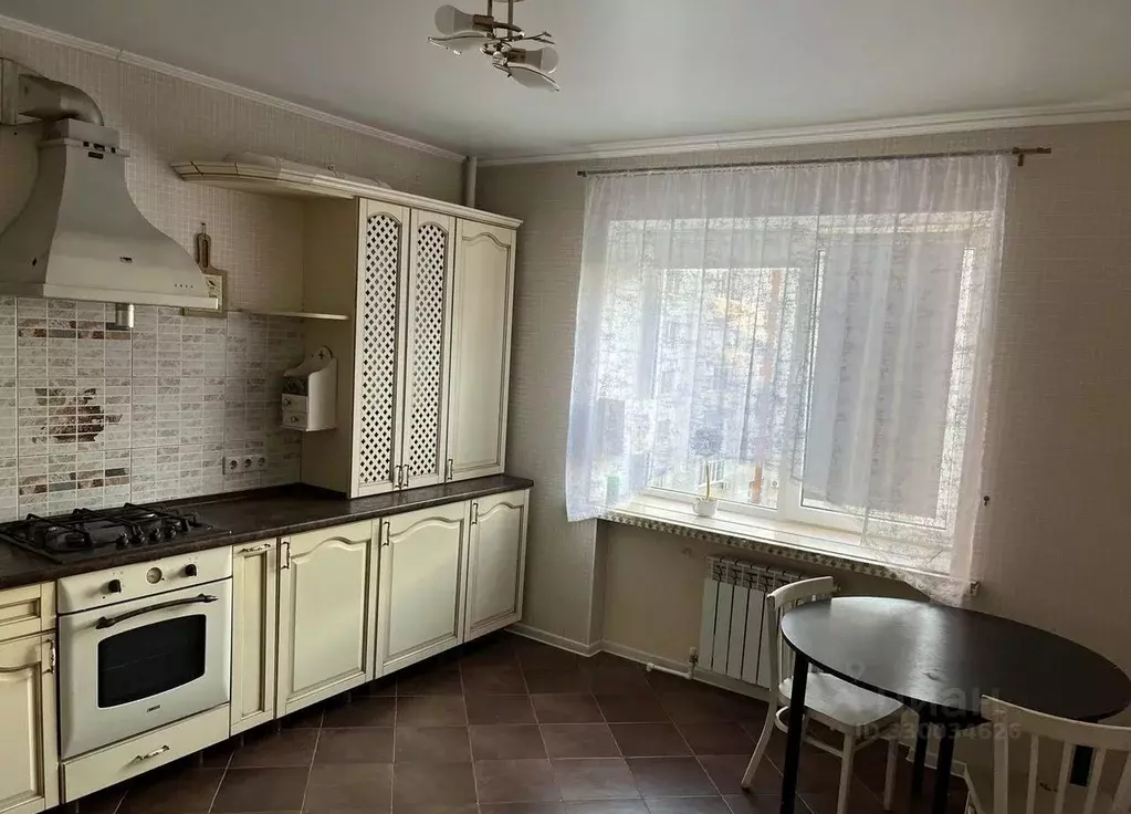 1-к кв. Астраханская область, Астрахань ул. Чугунова, 18/1 (54.0 м) - Фото 2