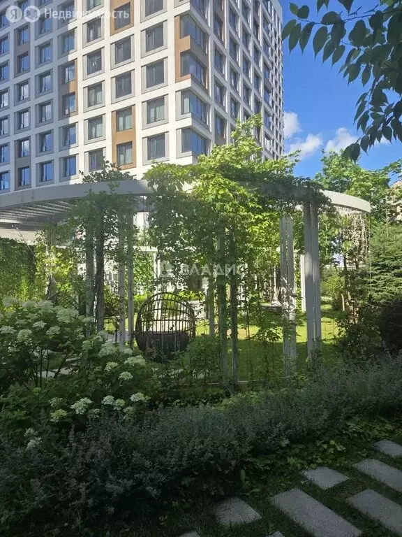 3-комнатная квартира: Москва, улица Нижние Мнёвники, 9 (70.2 м) - Фото 1