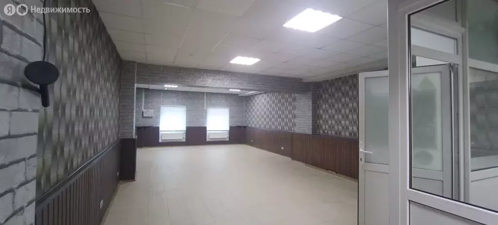 Помещение свободного назначения (100 м) - Фото 1