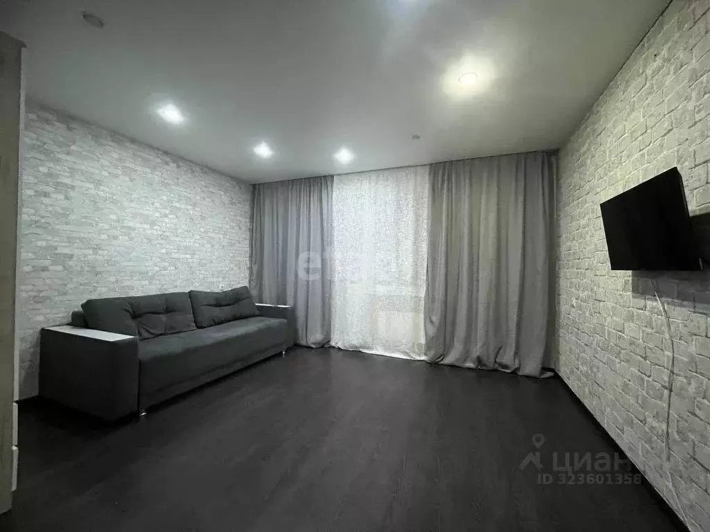 2-к кв. Красноярский край, Красноярск Северный мкр, ул. Водопьянова, ... - Фото 0