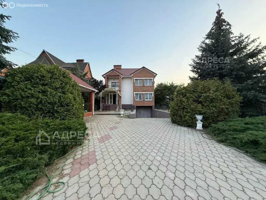 Дом в Азов, Красногоровская улица, 39 (240 м) - Фото 0