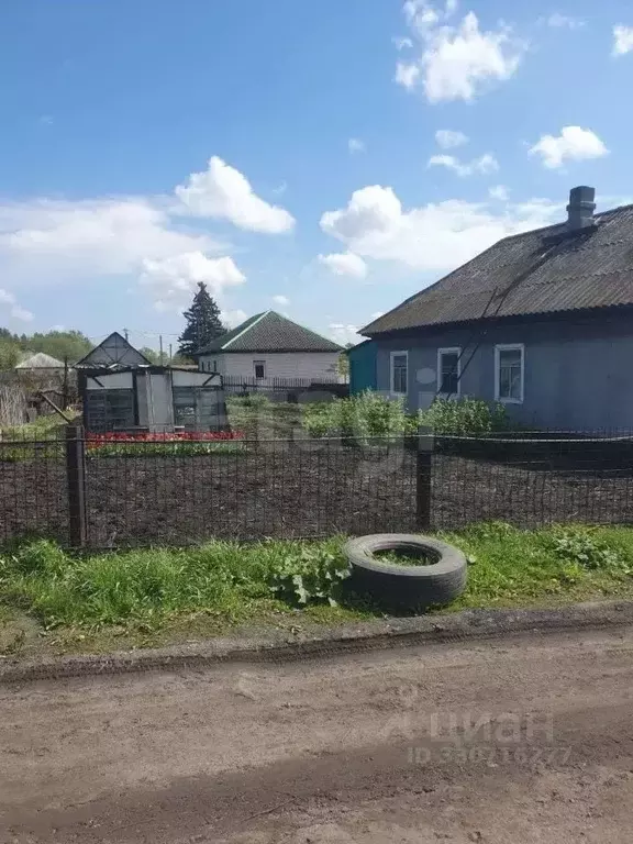 Дом в Кемеровская область, Прокопьевск Талловская ул., 10 (66 м) - Фото 1