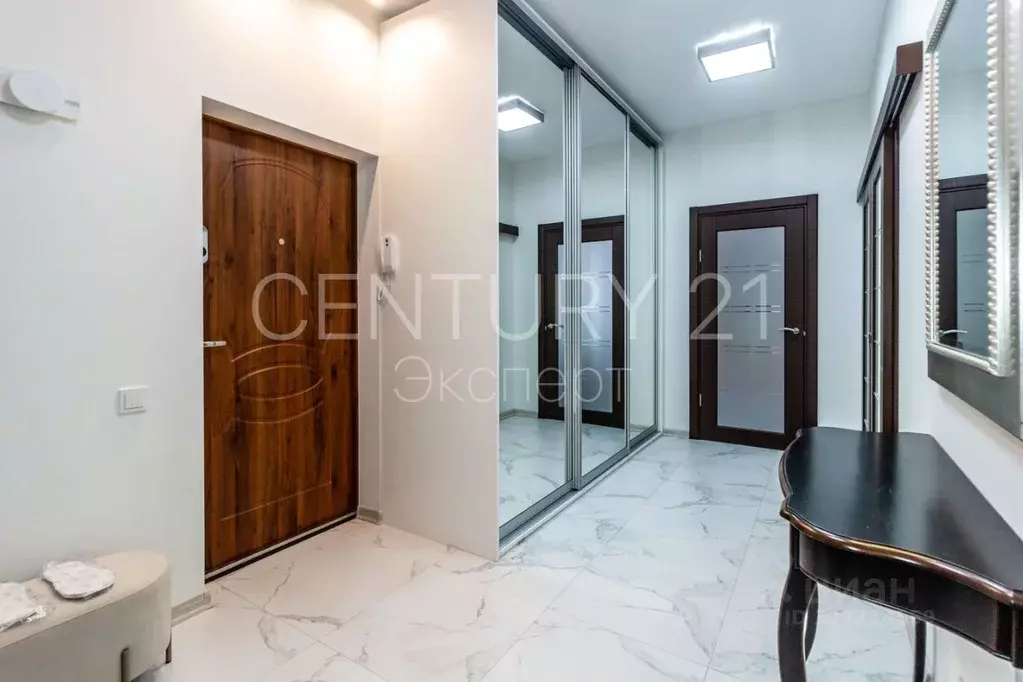 2-к кв. Калининградская область, Калининград просп. Мира, 84 (100.7 м) - Фото 2