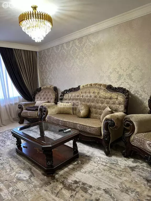 2-комнатная квартира: Грозный, улица Лескова, 2 (55 м) - Фото 0