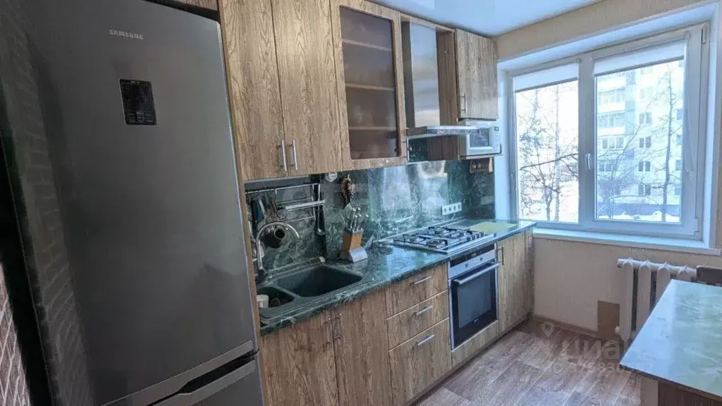 2-к кв. Башкортостан, Уфа Интернациональная ул., 15/1 (43.2 м) - Фото 1