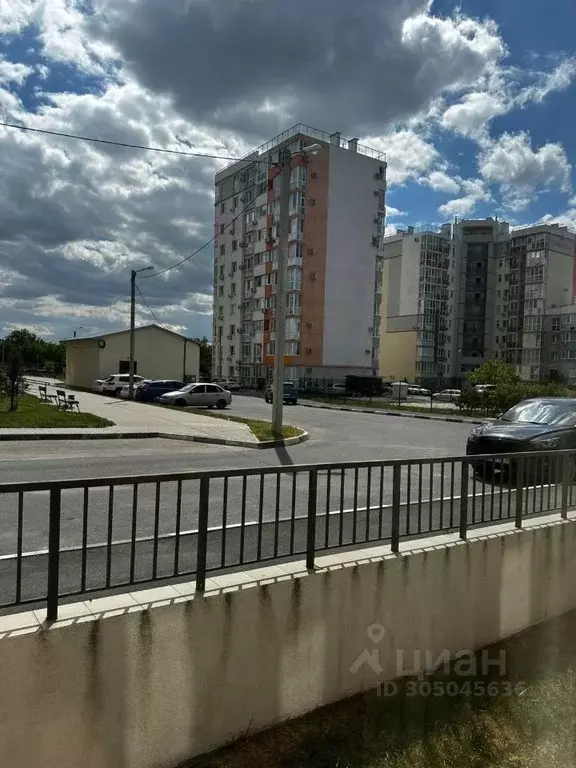 1-к кв. Крым, Симферополь ул. Батурина, 93 (41.0 м) - Фото 1