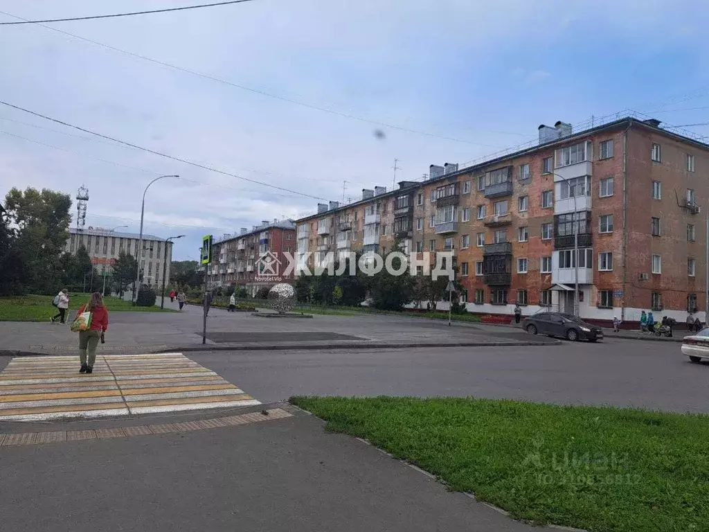 2-к кв. Кемеровская область, Кемерово ул. Леонова, 18 (45.0 м) - Фото 0