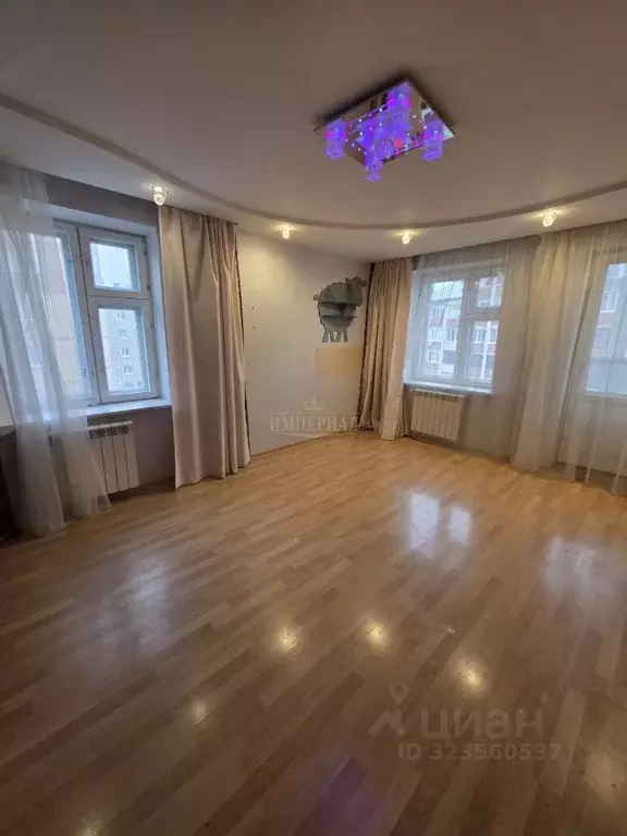 2-к кв. Марий Эл, Йошкар-Ола ул. Машиностроителей, 8Е (64.0 м) - Фото 1