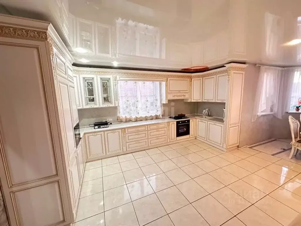 Дом в Башкортостан, Стерлибашевский сельсовет, с. Стерлибашево  (170 ... - Фото 1