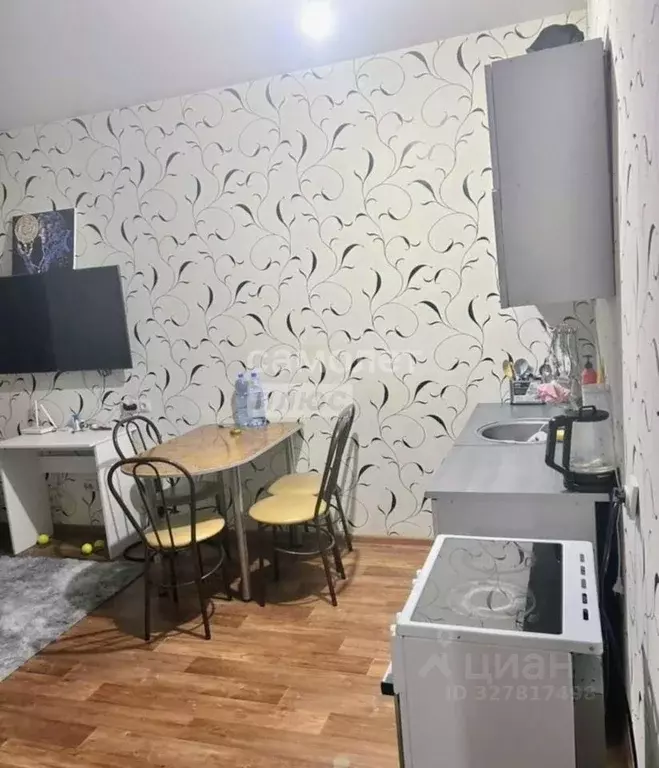 Студия Иркутская область, Иркутск проезд Юрия Тена, 12/1 (33.3 м) - Фото 1