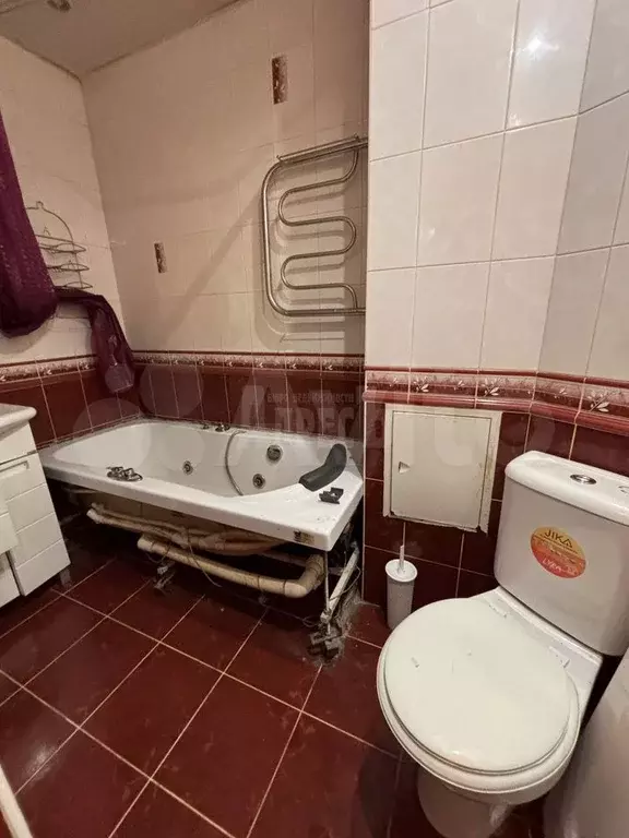Доля в 2-к. квартире, 52 м, 1/9 эт. - Фото 0
