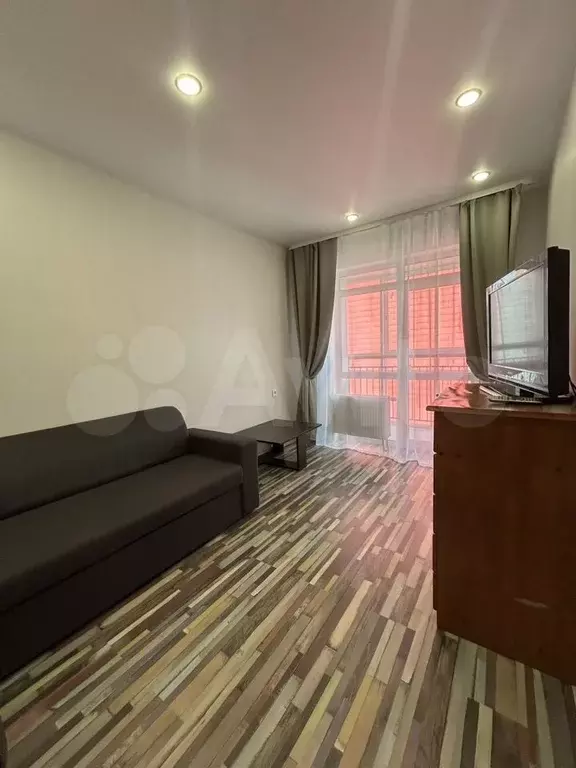 1-к. квартира, 34 м, 6/7 эт. - Фото 0