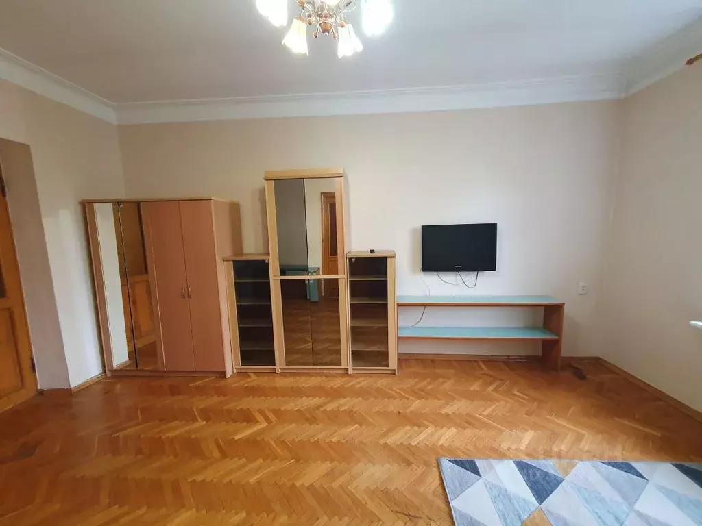 3-к кв. Севастополь ул. Ленина, 33 (70.0 м) - Фото 2