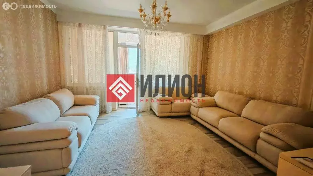 2-комнатная квартира: Ялта, улица Свердлова, 48Ак6 (71 м) - Фото 0