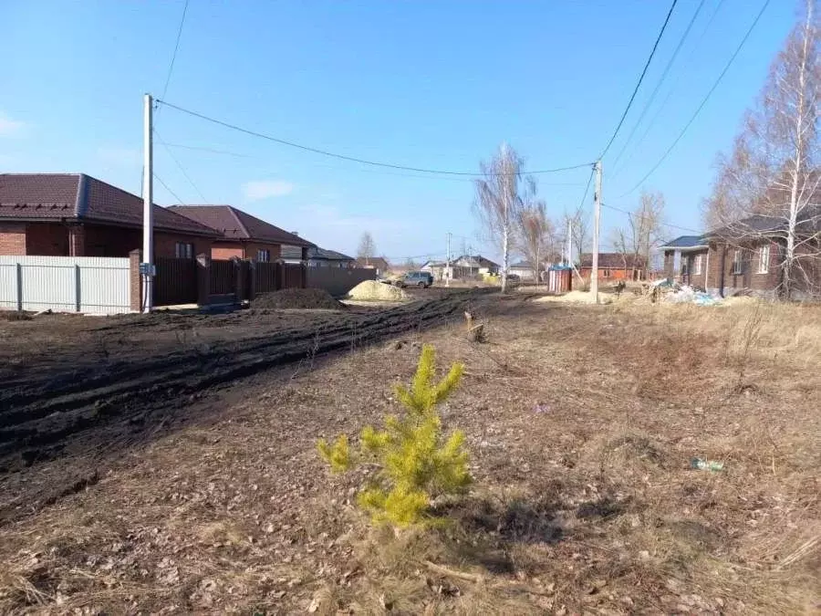 Участок в Воронежская область, с. Новая Усмань ул. Успенская (6.8 ... - Фото 0