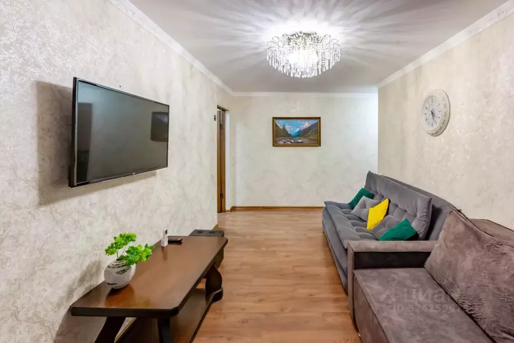 3-к кв. Ставропольский край, Кисловодск Дамбовая ул., 6 (62.0 м) - Фото 0