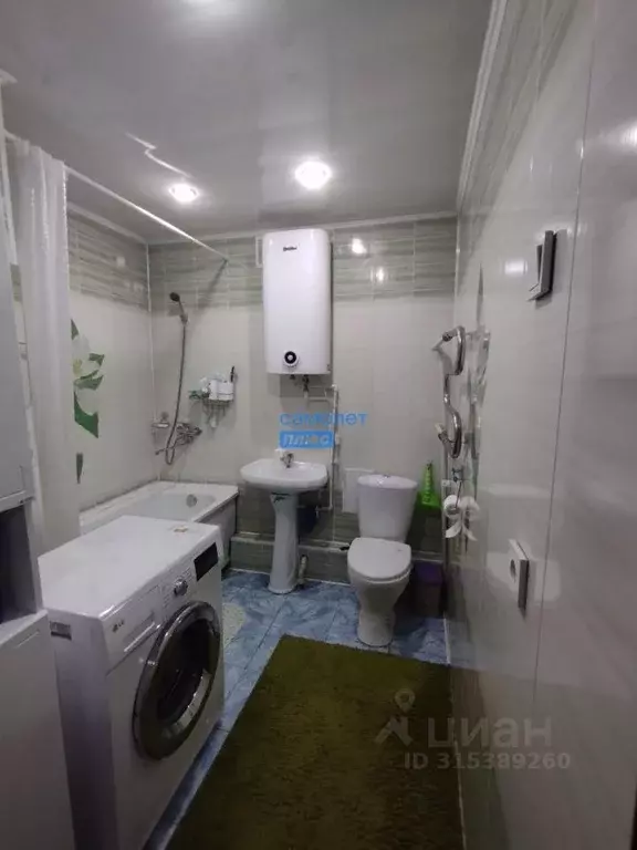 2-к кв. Алтайский край, Бийск ул. Ильи Мухачева, 133 (40.8 м) - Фото 0