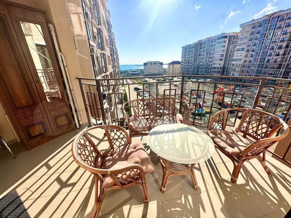 1-к. квартира, 50 м, 3/7 эт. - Фото 1