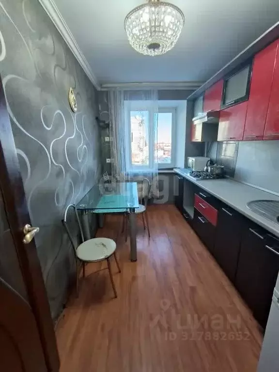 3-к кв. Курганская область, Шадринск ул. Володарского, 32 (58.7 м) - Фото 1