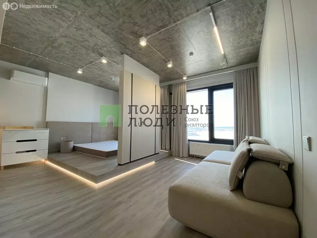 Квартира-студия: Ижевск, улица Карла Маркса, 259 (48.1 м) - Фото 1