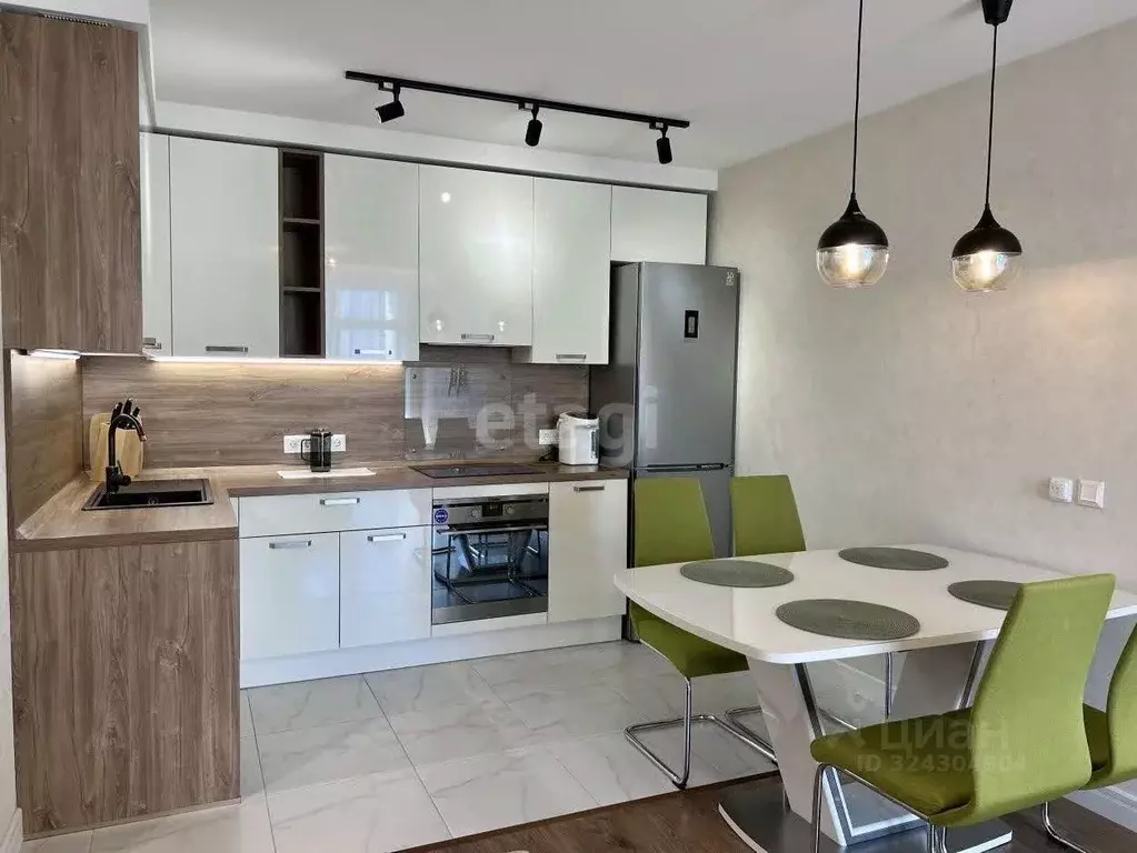 2-к кв. Свердловская область, Екатеринбург ул. Московская, 194 (68.5 ... - Фото 1