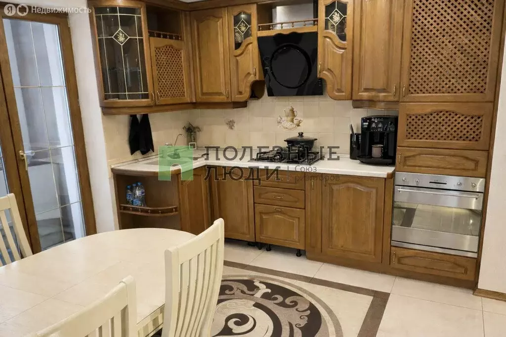 4-комнатная квартира: Севастополь, проспект Генерала Острякова, 143А ... - Фото 1