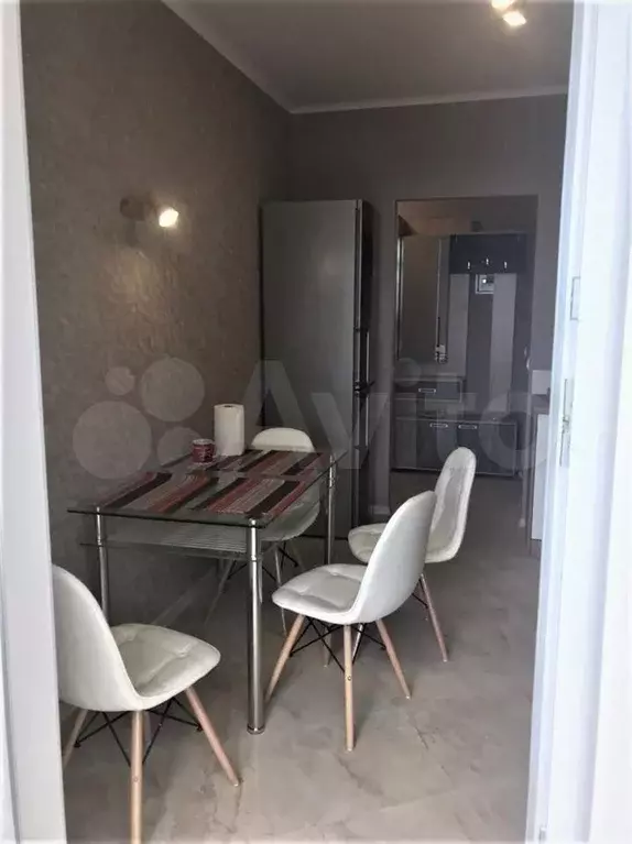 2-к. квартира, 60 м, 2/5 эт. - Фото 1