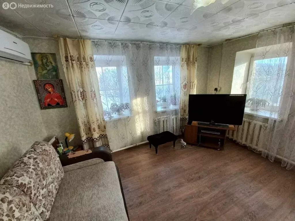 Дом в посёлок Акбулак, улица Горбунова, 67 (73 м) - Фото 1