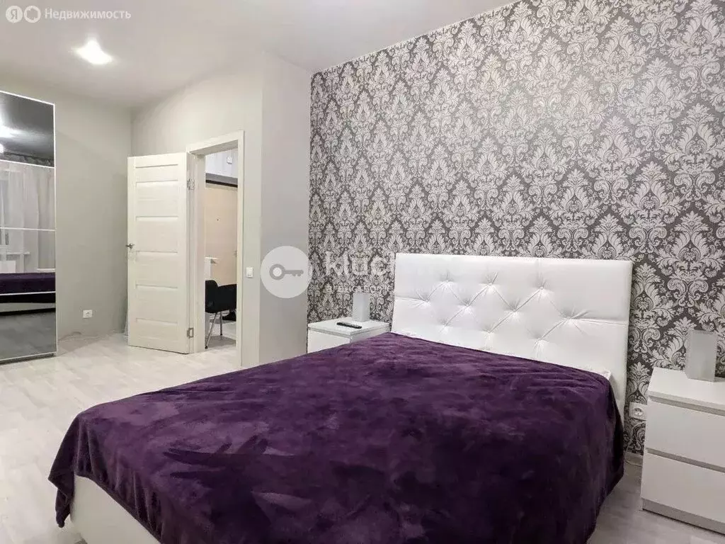 1-комнатная квартира: Казань, улица Рауиса Гареева, 100 (36 м) - Фото 2