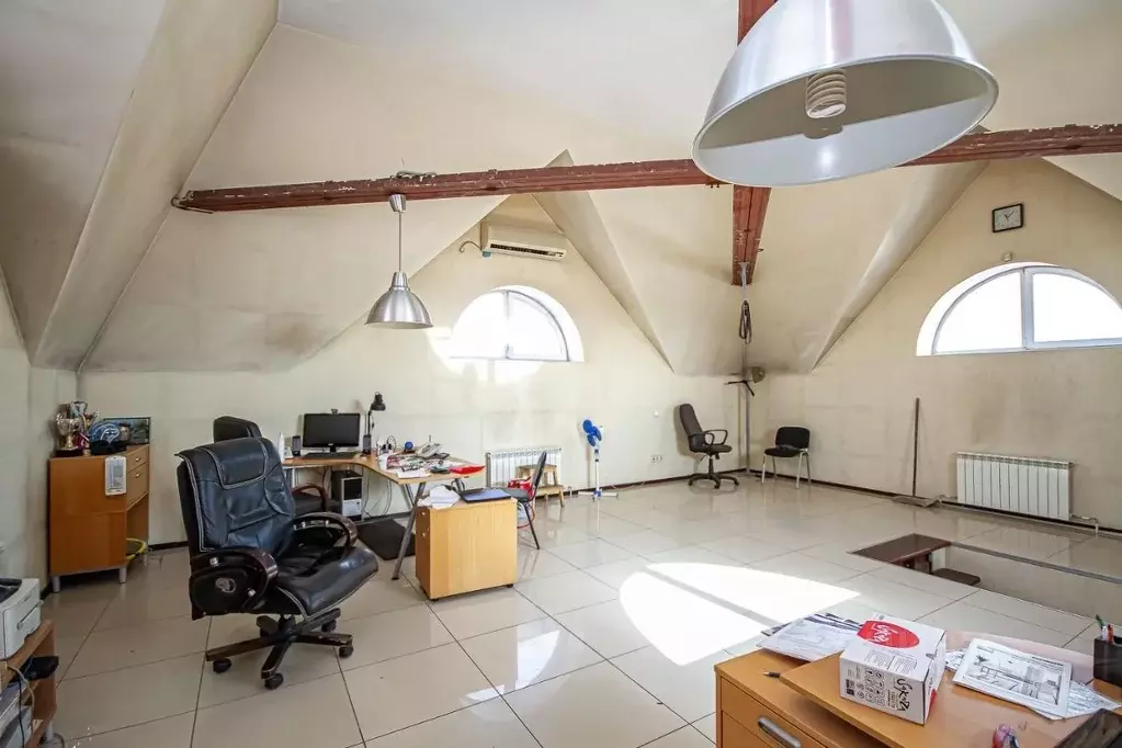 Офис в Новосибирская область, Новосибирск ул. Кошурникова, 53/1 (150 ... - Фото 1