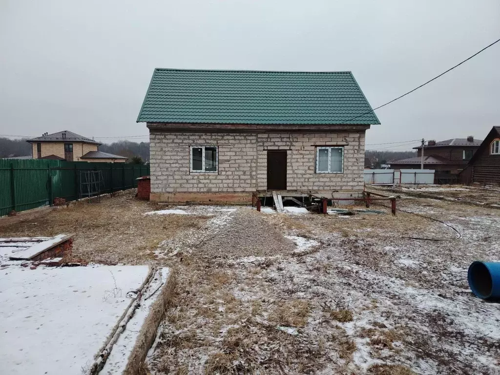 Дом в Москва д. Кленовка, 52 (80 м) - Фото 0