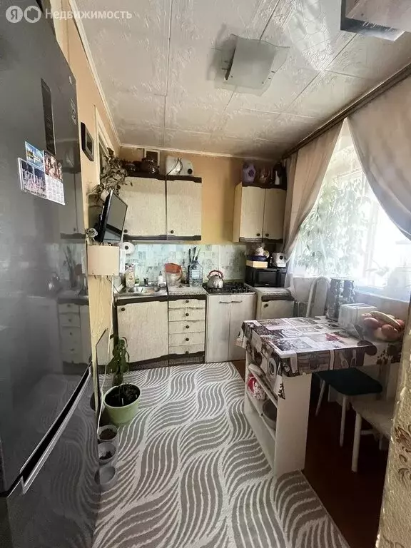 3-комнатная квартира: посёлок Тоншалово, Рабочая улица, 3 (61.1 м) - Фото 1