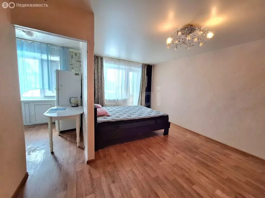 1-комнатная квартира: Петропавловск-Камчатский, улица Беринга, 107 ... - Фото 2