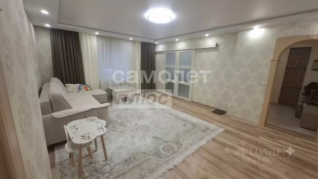 3-к кв. Башкортостан, Уфа Караидельская ул., 4 (93.2 м) - Фото 1