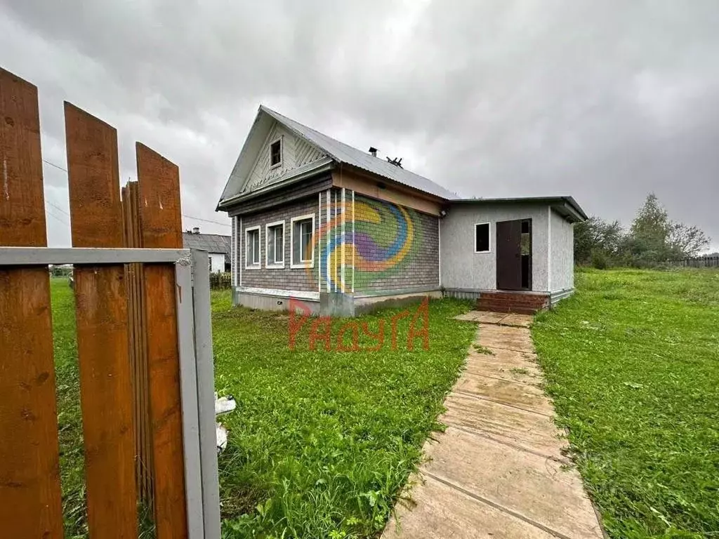 Дом в Ивановская область, Родниковский район, Каминское с/пос, с. Межи ... - Фото 1