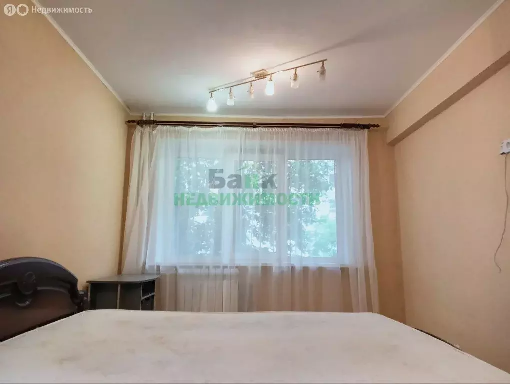 3-комнатная квартира: Балаково, улица Набережная Леонова, 34А (44.3 м) - Фото 1