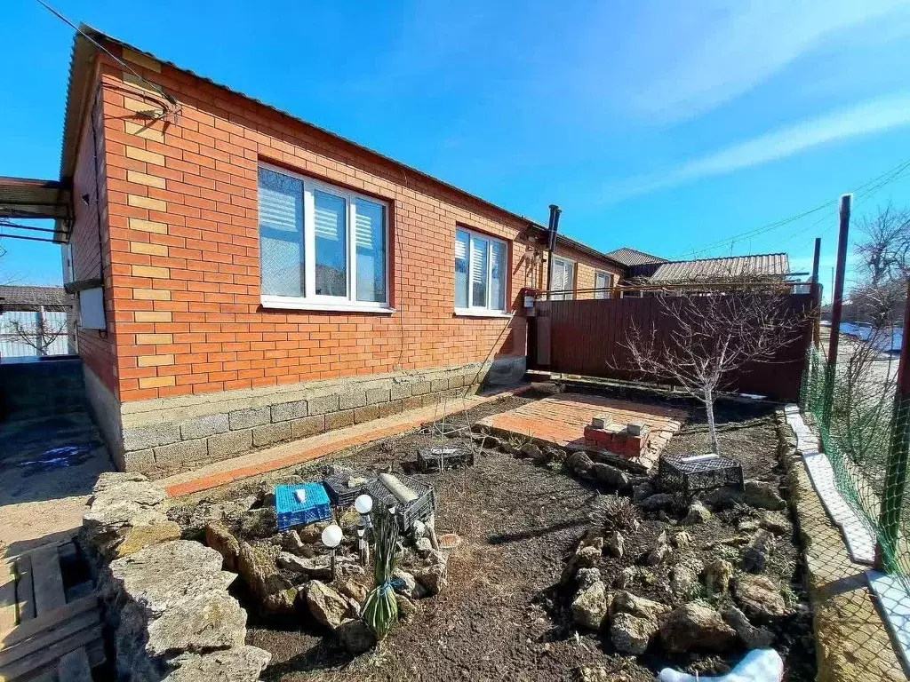 Таунхаус в Ставропольский край, Михайловск Шпаковский район, ул. ... - Фото 1