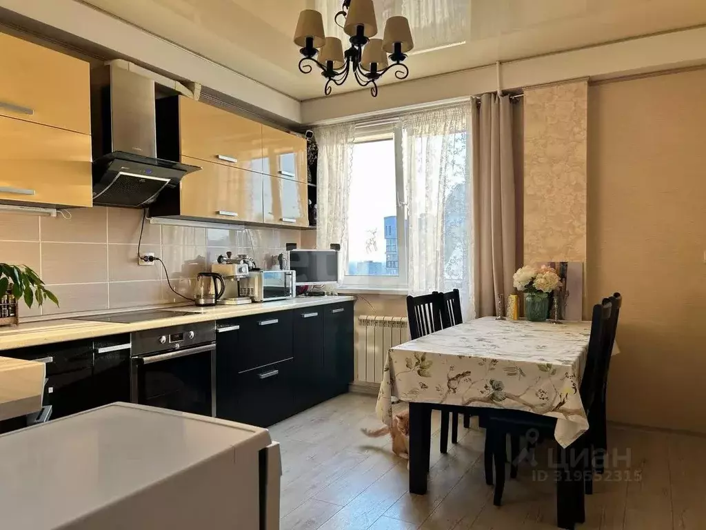 2-к кв. Оренбургская область, Оренбург Просторная ул., 23/3 (65.0 м) - Фото 1