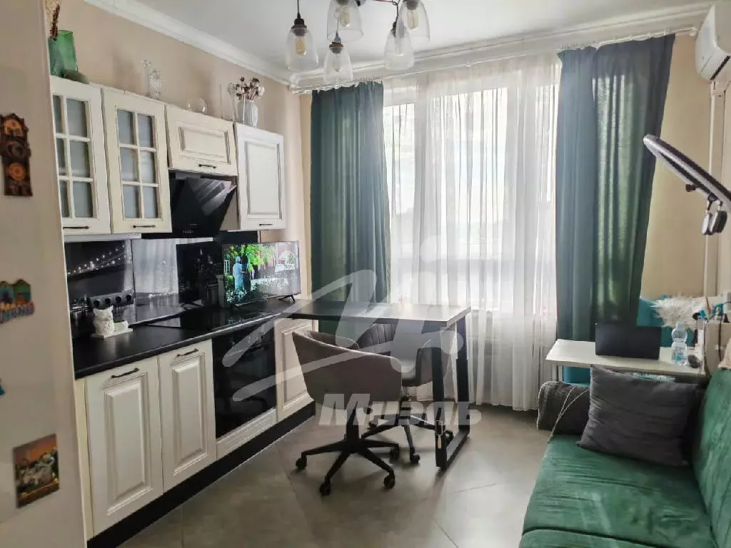 Продается 2-комнатная квартира - Фото 1