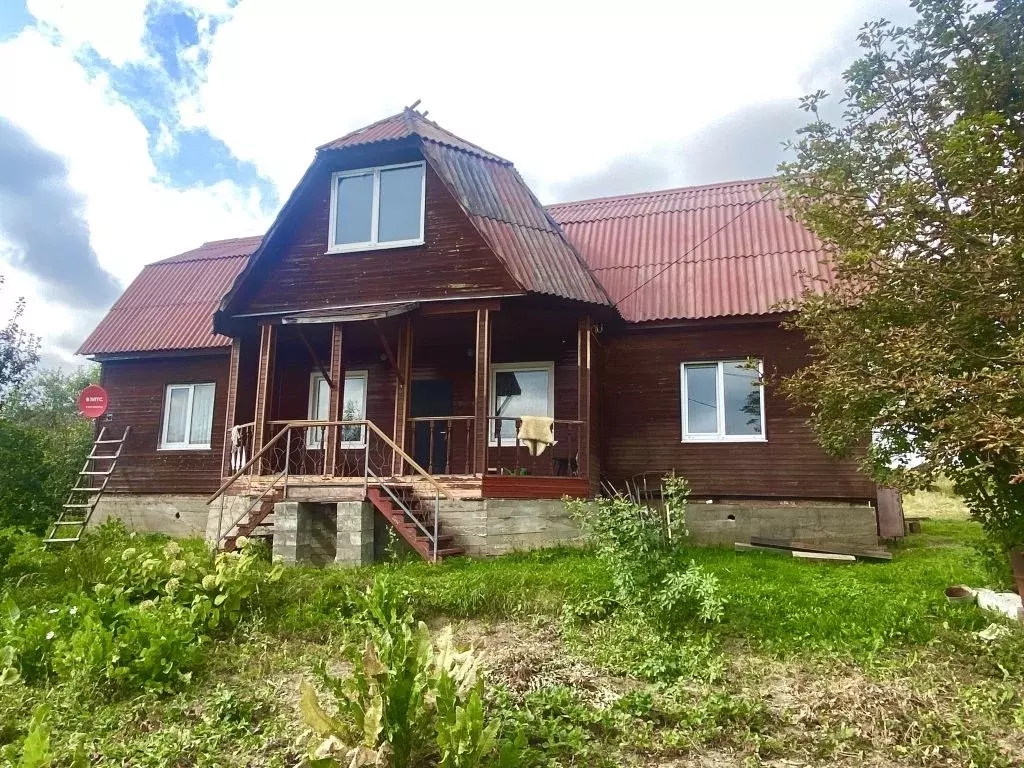 Дом в Тульская область, Алексин городской округ, с. Гурово 19 (100 м) - Фото 0