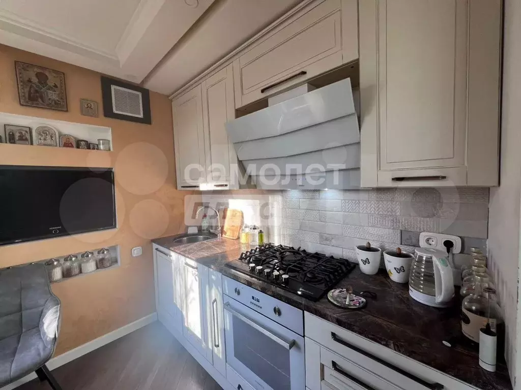 2-к. квартира, 45 м, 5/5 эт. - Фото 1