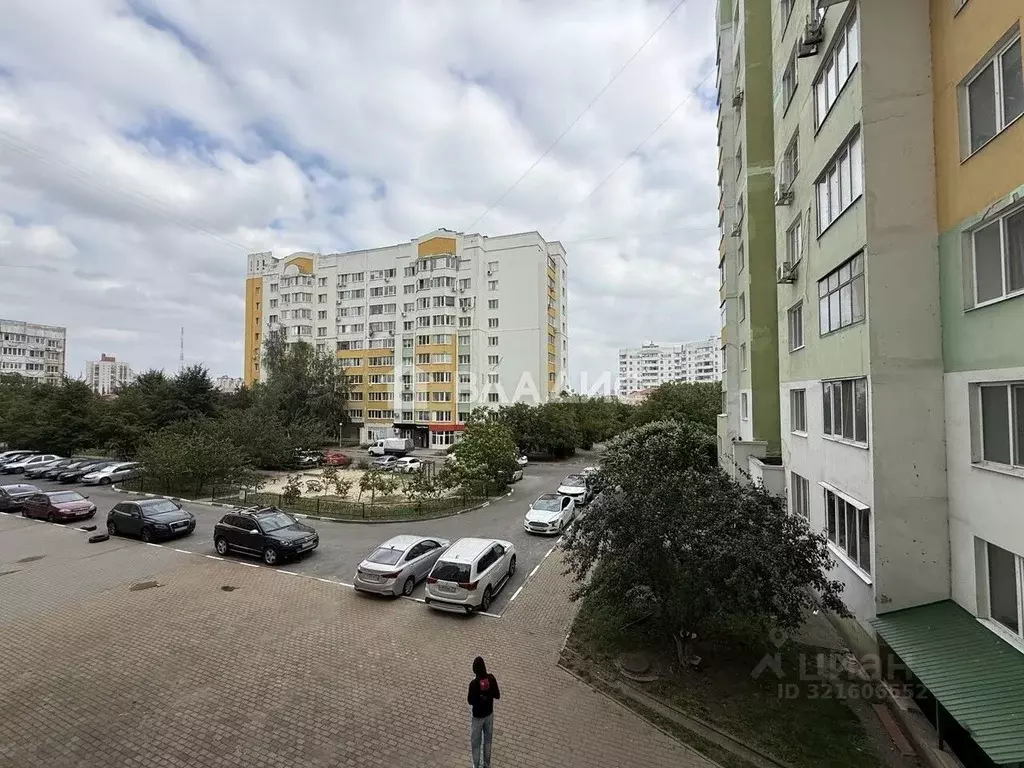 3-к кв. Белгородская область, Белгород Славянская ул., 15 (102.0 м) - Фото 0