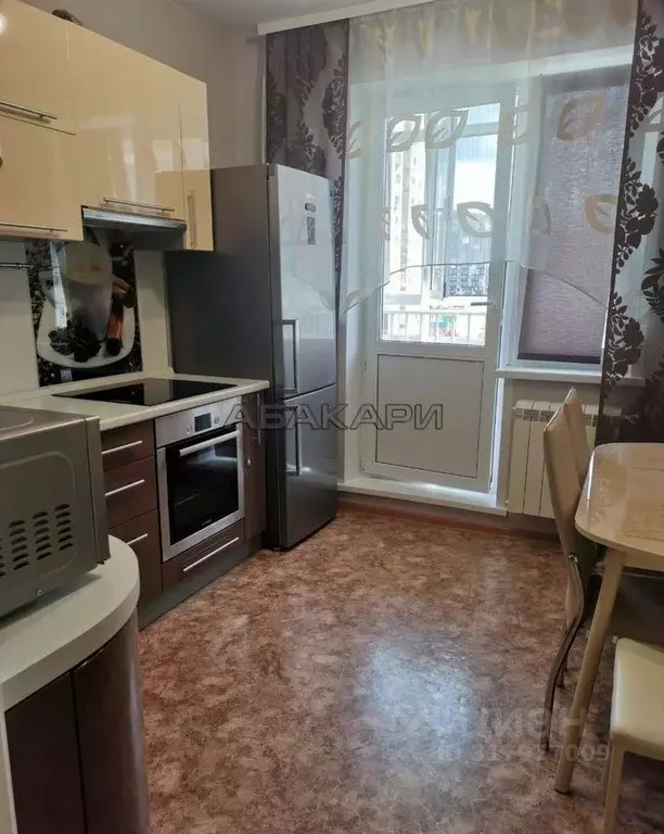 1-к кв. Красноярский край, Красноярск ул. Чернышевского, 120 (40.0 м) - Фото 0