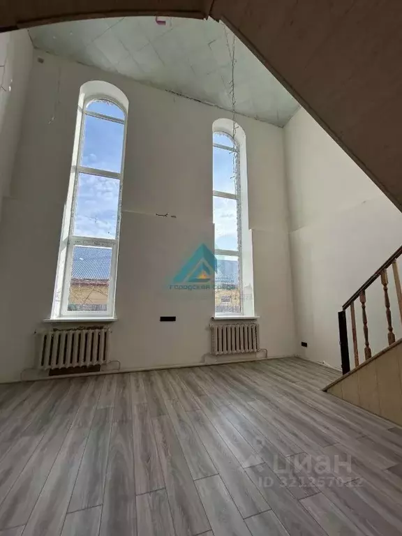 Дом в Оренбургская область, Оренбургский район, с. Нежинка Майский ... - Фото 1