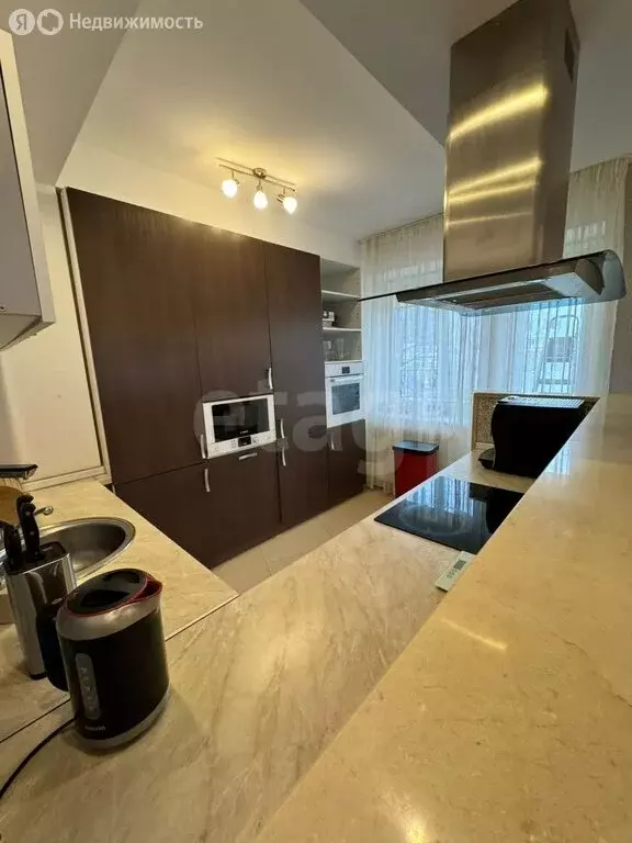 3-комнатная квартира: Калининград, Римская улица, 20 (86 м) - Фото 0