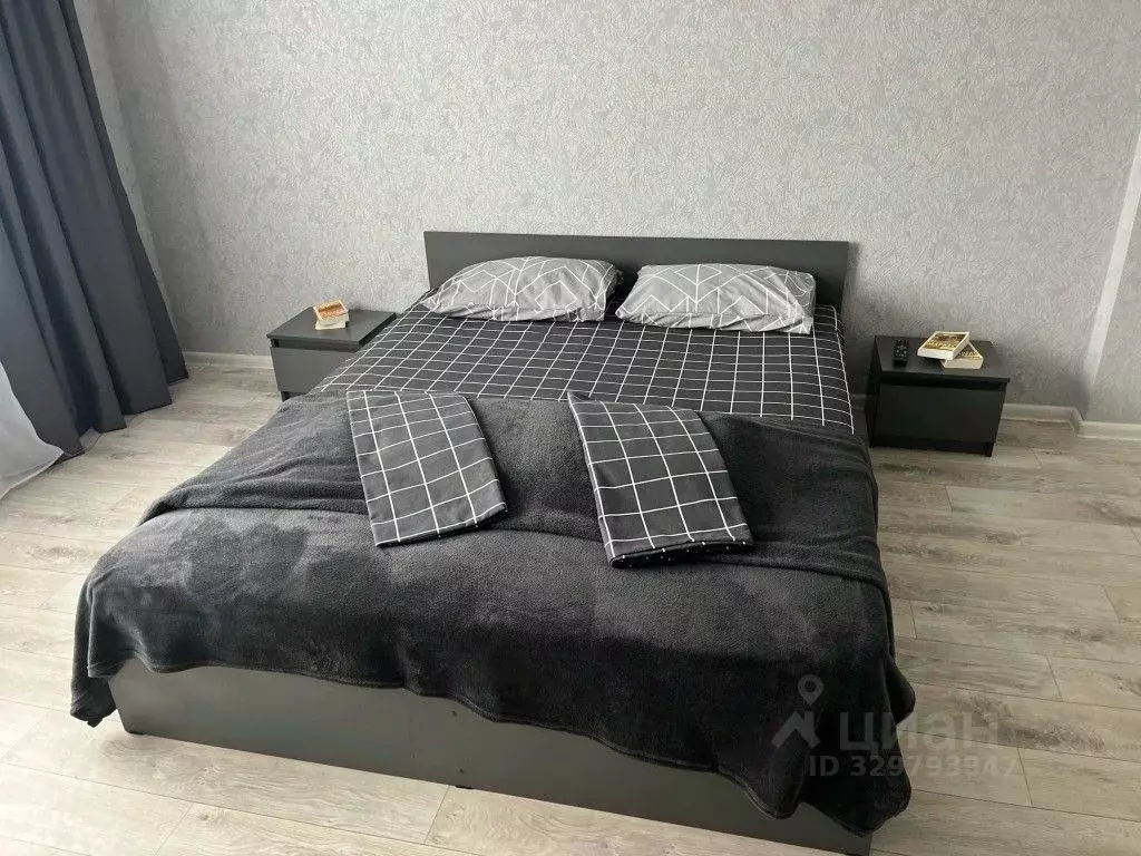 2-к кв. Воронежская область, Воронеж ул. Летчика Филипова, 6 (80.0 м) - Фото 1