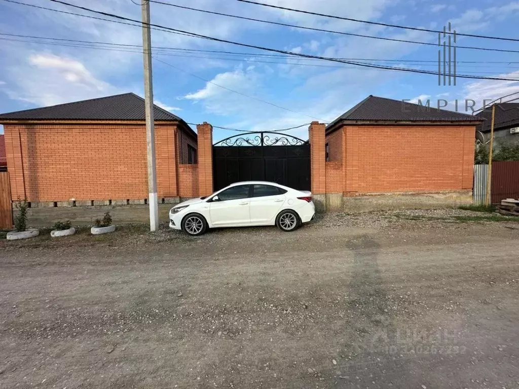 Дом в Чеченская республика, Грозный ИРС ДНТ, 15-й кв-л, 9 (174 м) - Фото 1