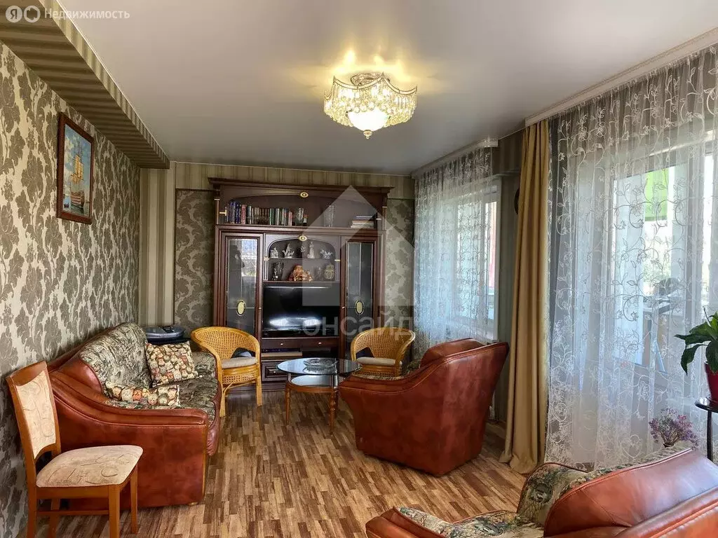 2-комнатная квартира: Улан-Удэ, улица Добролюбова, 37 (62.2 м) - Фото 1