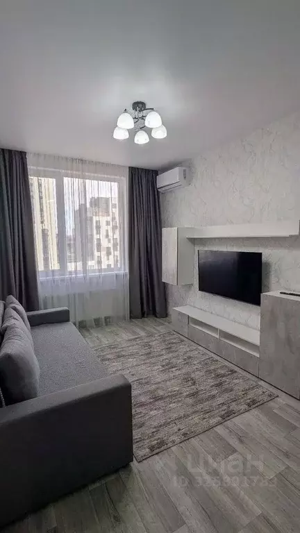 1-к кв. Крым, Симферополь просп. Александра Суворова, 15к5 (36.0 м) - Фото 1